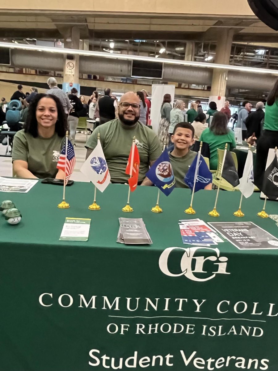 Family at Student Veterans stand.